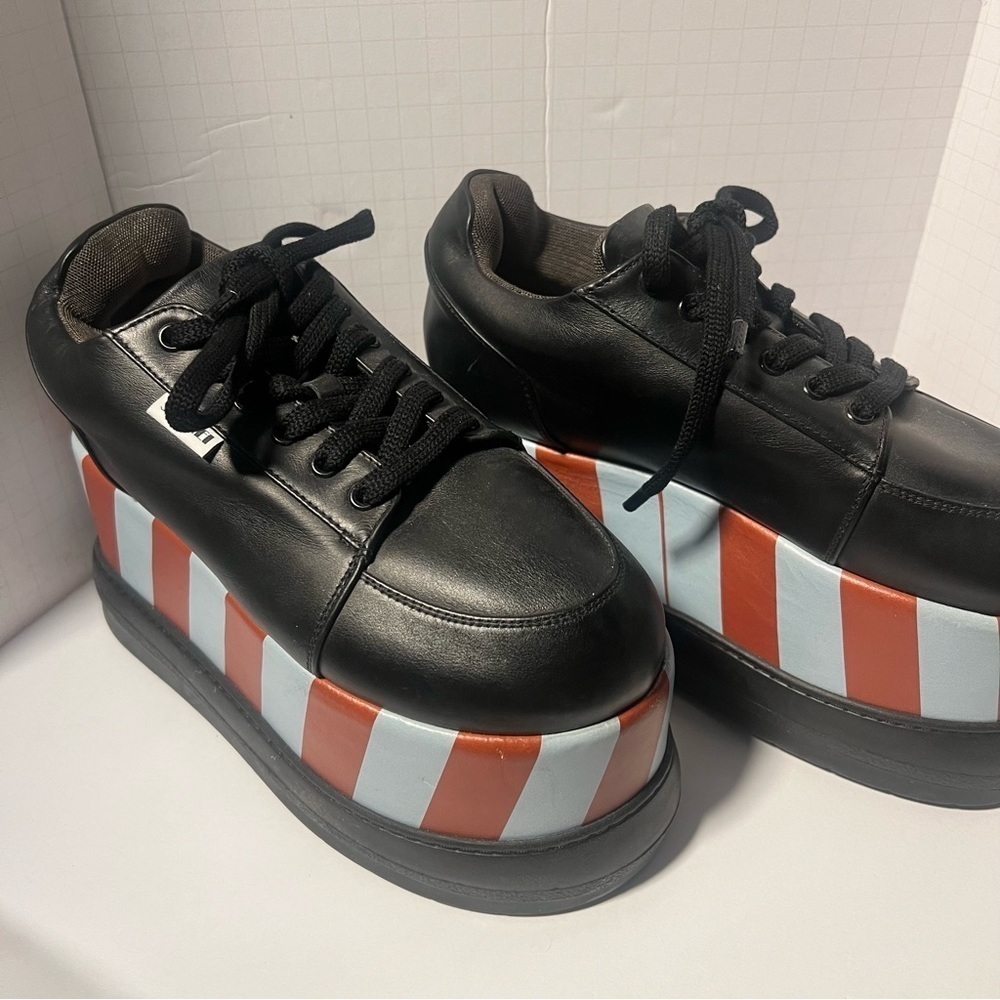 - Sumner Dreamy Striped platform Derby NWOT